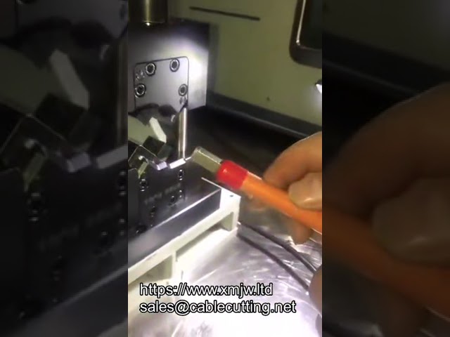 Herramienta de Crimpado para Terminales Tubulares – Conexión de Cables hasta 4mm²