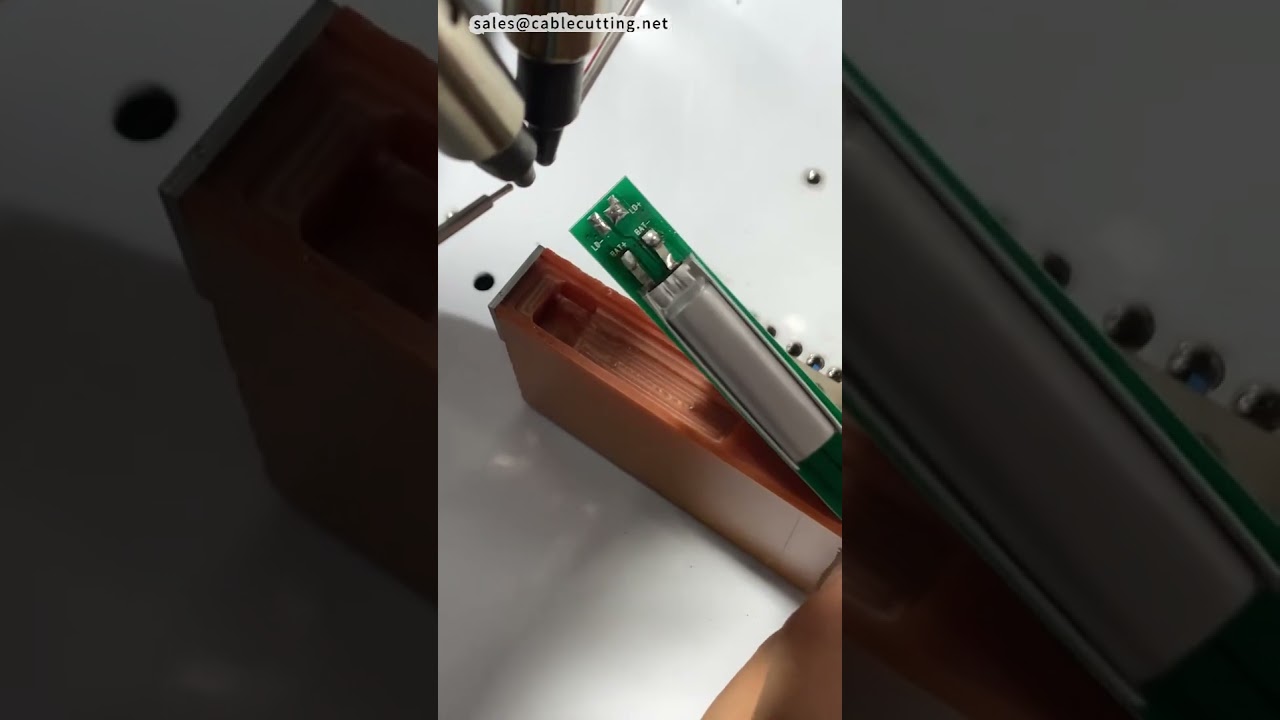 Dual Gun Soldering Machine for Battery Welding Prevents Short Circuits #machine #factory