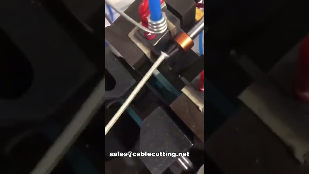 Máquina Neumática de Pelado en Caliente para Cables Trenzados WPM-305R