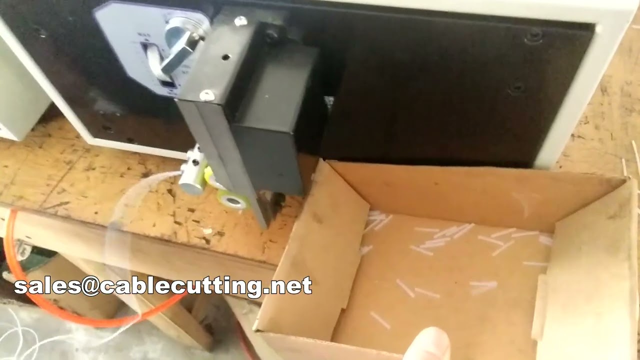 Máquina cortadora de cables y tubos termorretráctiles