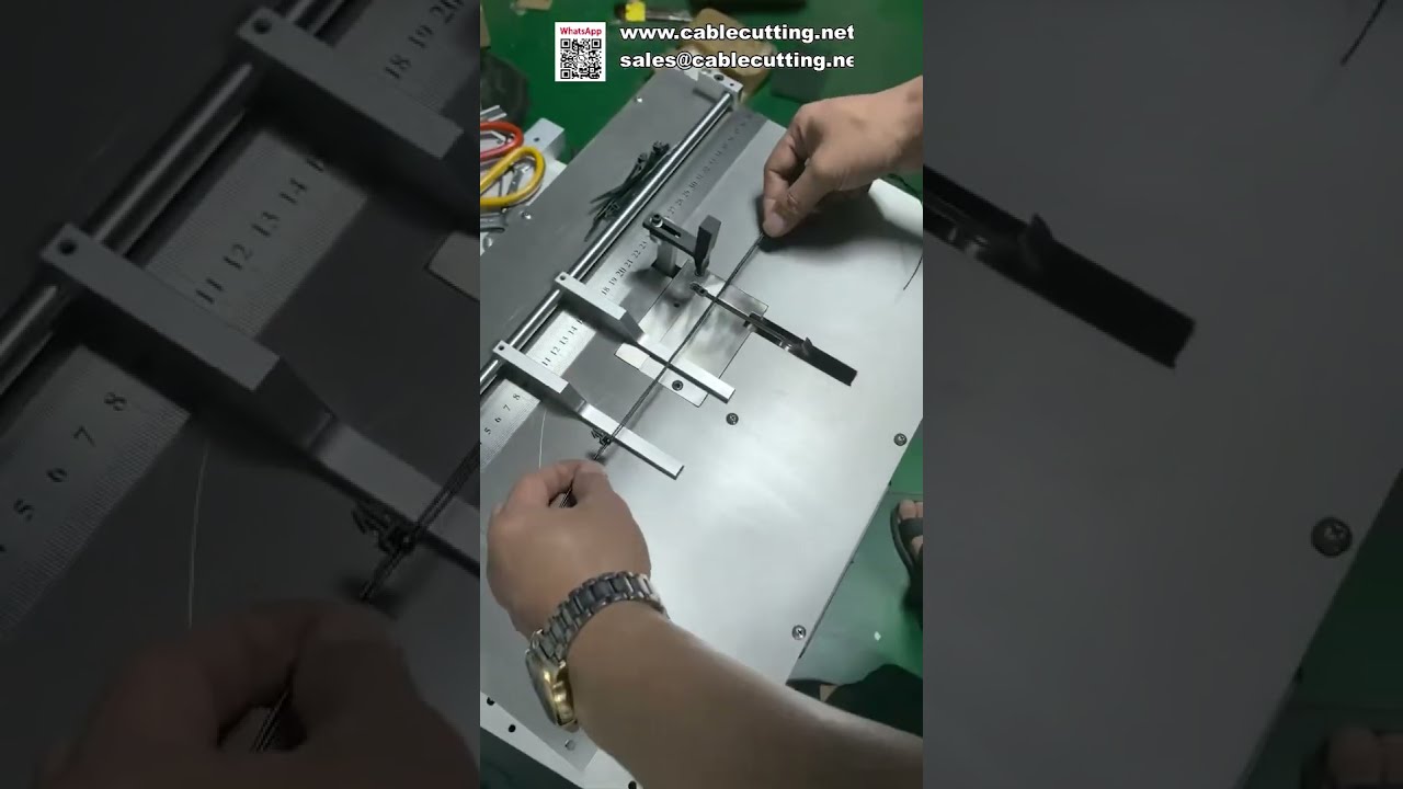 Máquina semiautomática para bridas de nailon de formas especiales