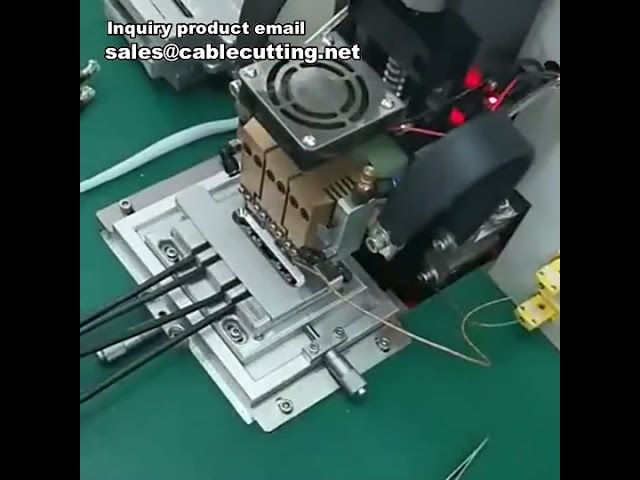 Máquina de soldar para cables USB Tipo C - Equipo industrial de precisión