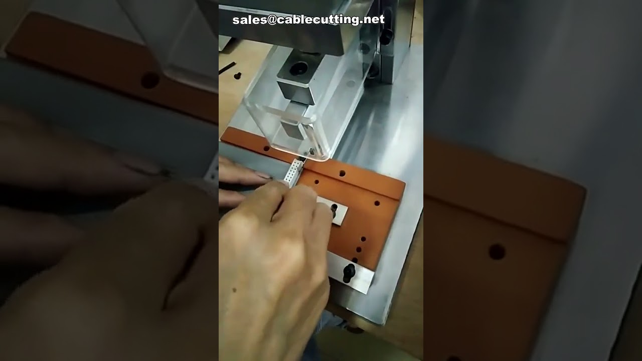 Máquina de Prensado y Crimpado de Cables IDC | Equipo Eficiente para Cableado Industrial