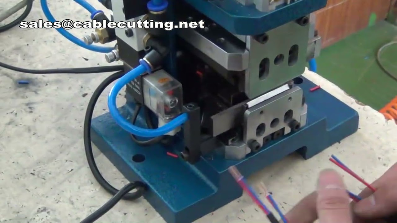 Máquina Neumática de Pelar y Torcer Cables Paralelos | Equipo Industrial Eficiente