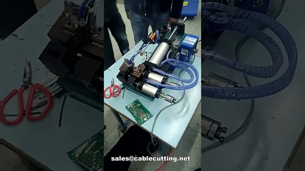 Cuchilla de carburo de tungsteno para máquina peladora de cables eléctricos - Corte y pelado precisos