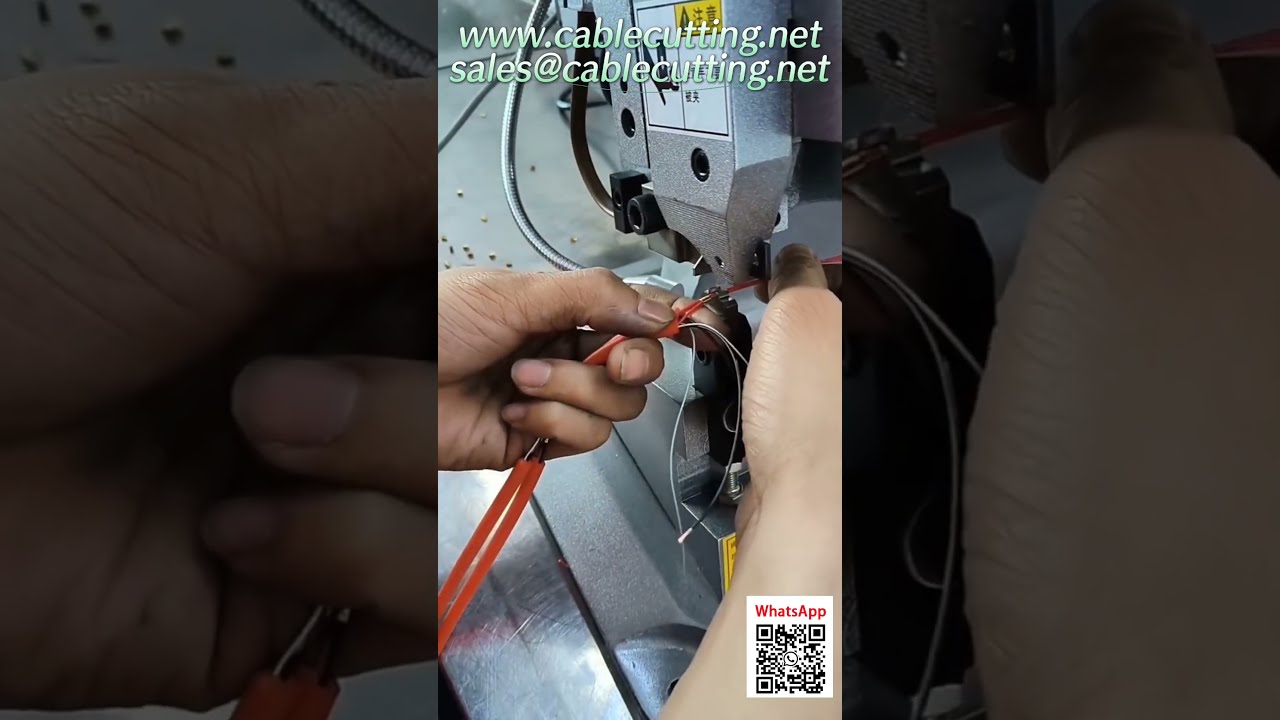 Máquina automática 3 en 1 para procesar cables de datos: pelado intermedio, crimpado de conectores y prueba de continuidad