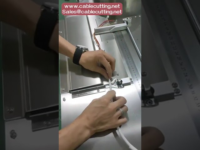 Máquina automática de bridas de nylon para ensamblaje de arneses de cableado