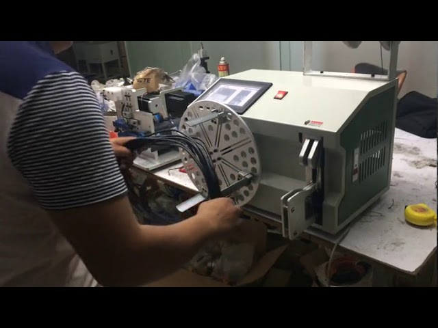 Máquina bobinadora y atadora de cables WPM 212C
