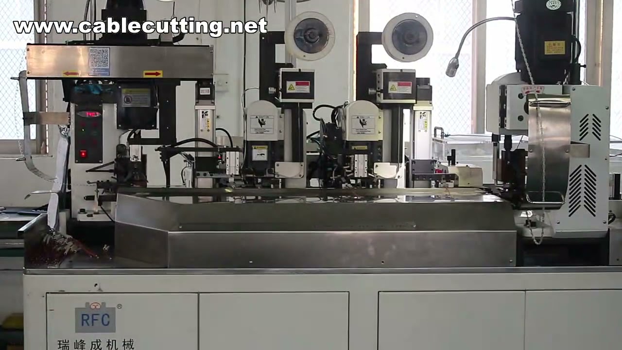 Máquina totalmente automática para empalme de cables y crimpado de terminales | Procesamiento eficiente de cables