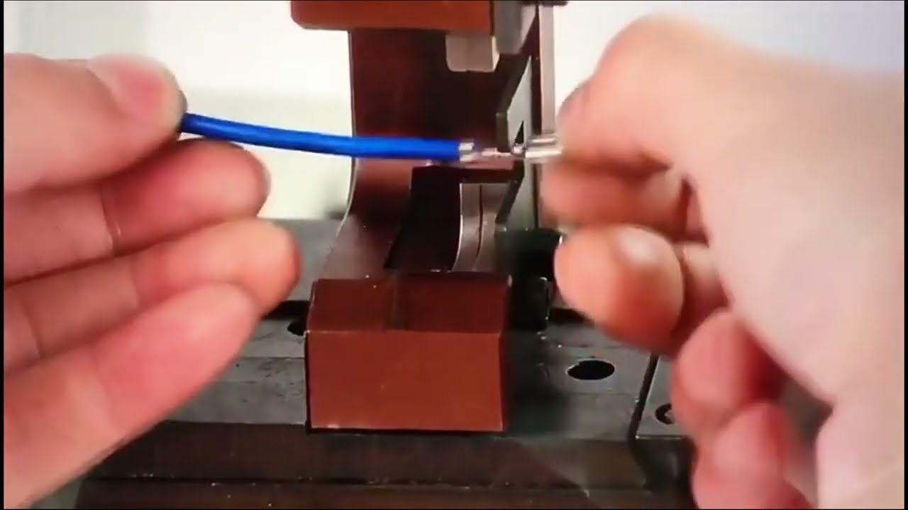 Semi Automatic Mute Cable Wire Terminal Crimping Machine For Terminal Crimping