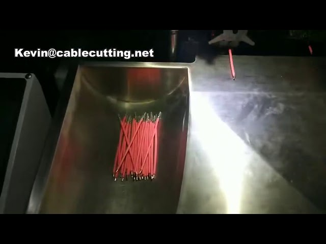 Máquina de Pelado, Corte y Crimpado de Terminales PCB de Alta Velocidad