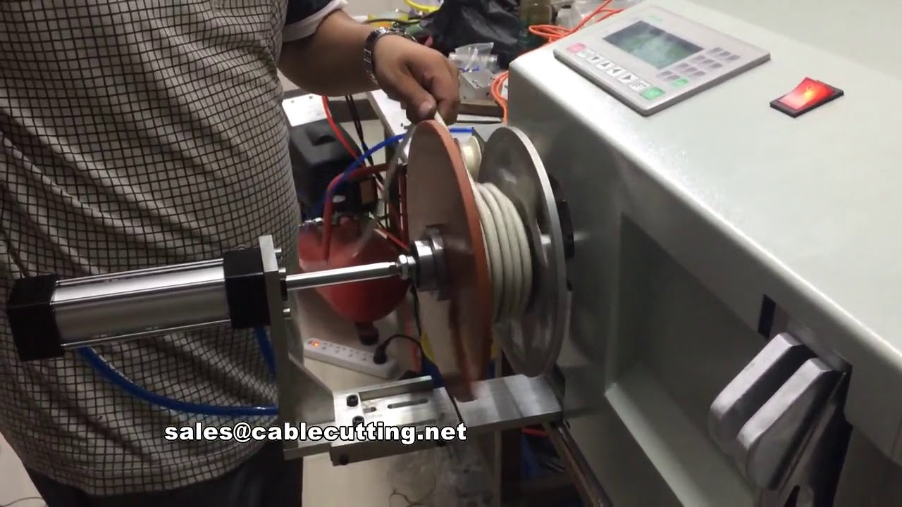 Máquina automática para embalaje de alambre y bobinas
