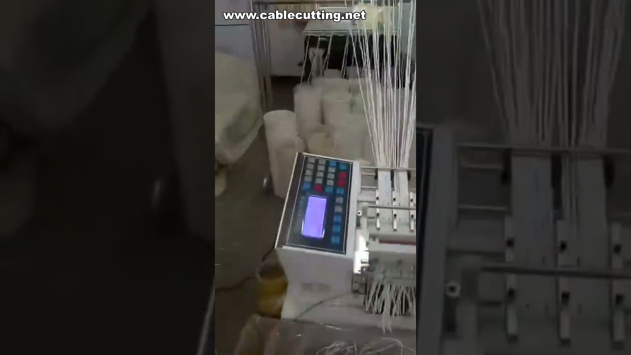 Máquina automática para corte de mascarillas, tiras de aluminio y lazos elásticos