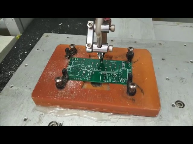 Máquina de soldadura rotativa automática WPM 805 – Precisión y eficiencia industrial