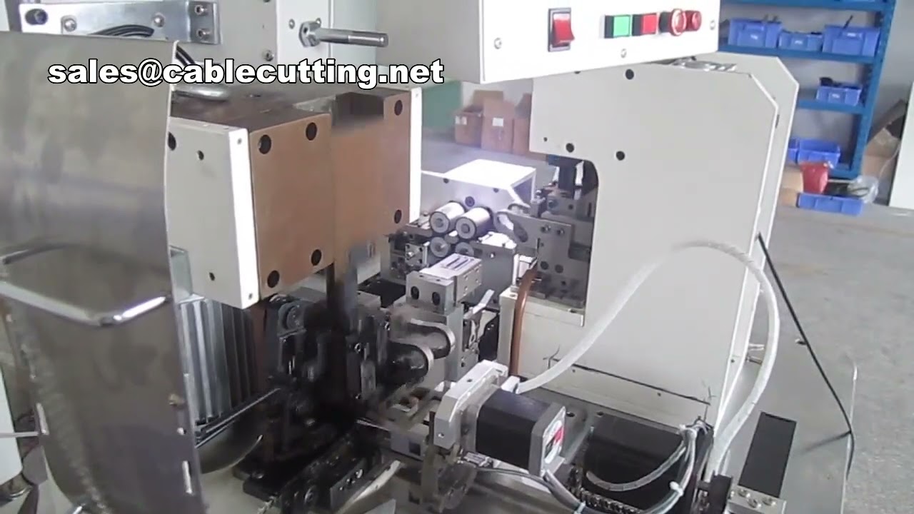 Máquina Automática para Cortar, Pelar y Crimpar Cables Planos - Procesamiento Eficiente