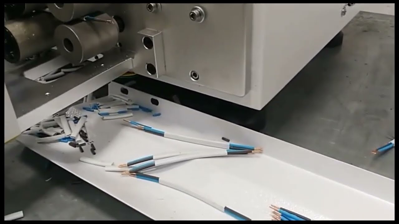 Máquina Automática para Cortar, Pelar y Torcer Cables de Vaina Plana Multinúcleo para Arneses