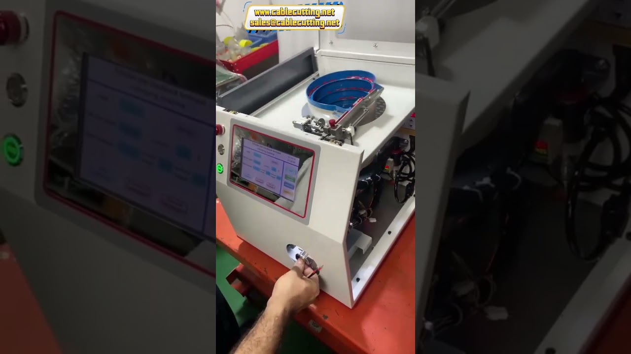 Máquina de Pelado y Crimpado Automático de Terminales de Férula - Procesamiento Eficiente de Cables